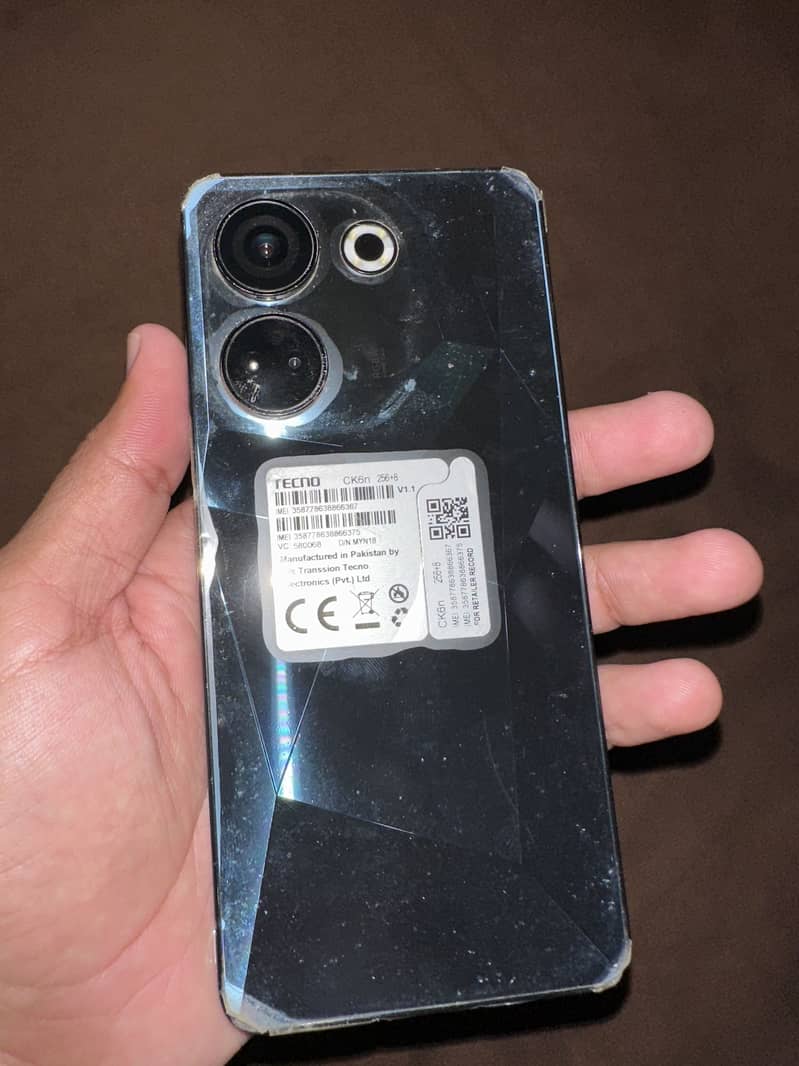 Tecno CAMON 20 1
