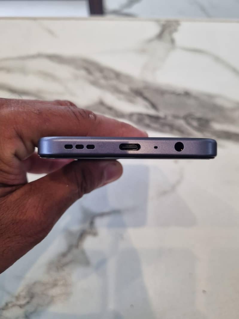 OPPO A6k 3