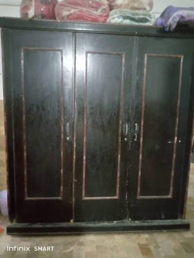 Three Door Almari Full Size