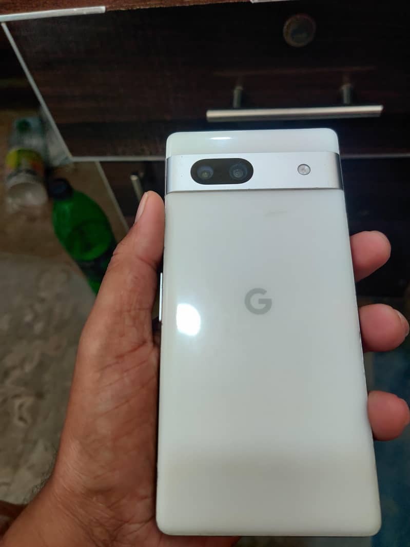 Google Pixel 7a 5