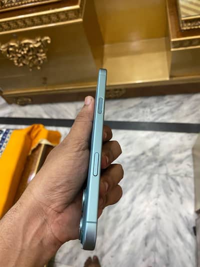 Apple iPhone 16 Plus
