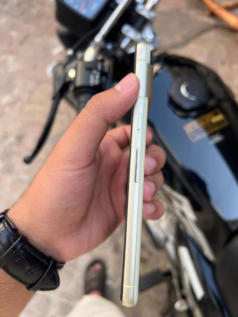 Google Pixel 7 2