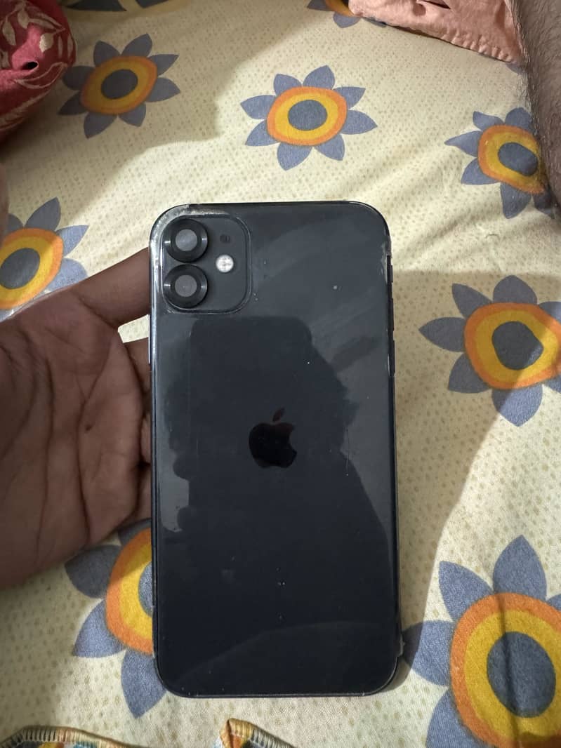 Apple iPhone 11 0