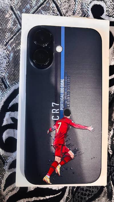 Apple iPhone 16