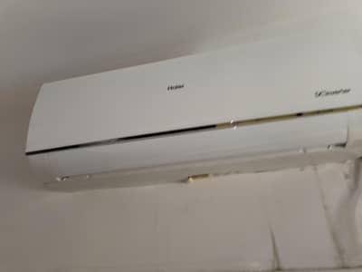 Heir 1.5 tonn Inverter AC with 5.5 years Compressor Warranty