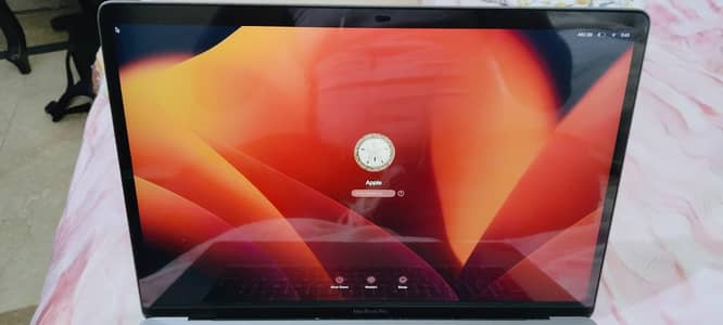 MacBook Pro 2019 – 4GB Dedicated Graphics | Excellent Condition
