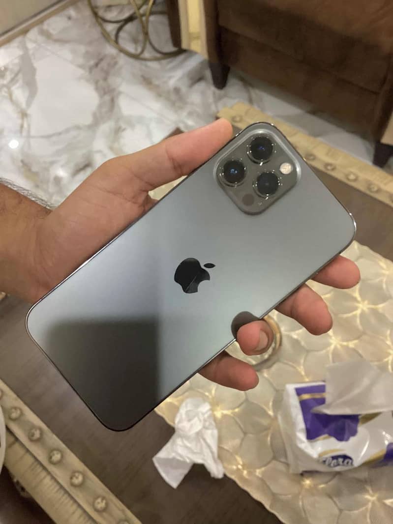 Apple iPhone 12 Pro Max 7