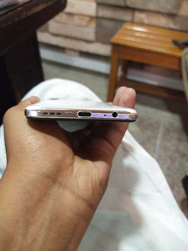 Tecno Camon 18p 2