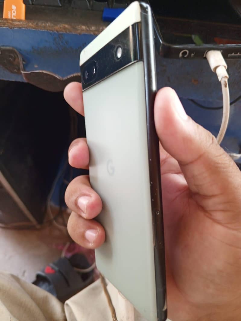 Google Pixel 6a 2