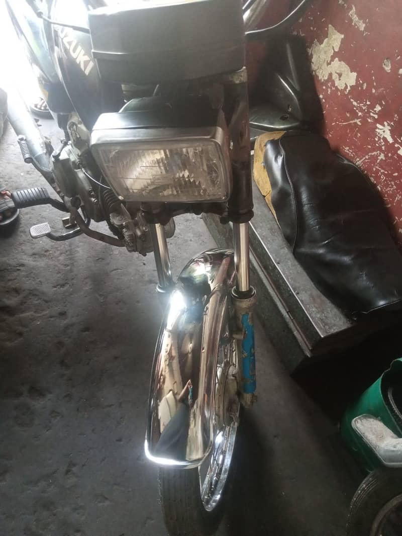 Suzuki 1