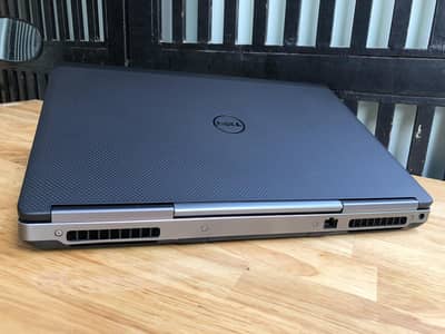 Dell Precision 7710 Core i7 HQ Processor 8GB Nvidia Graphic Card