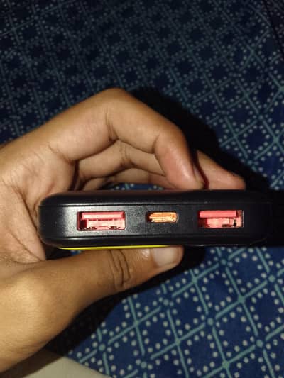 Astro power bank 10000 MH