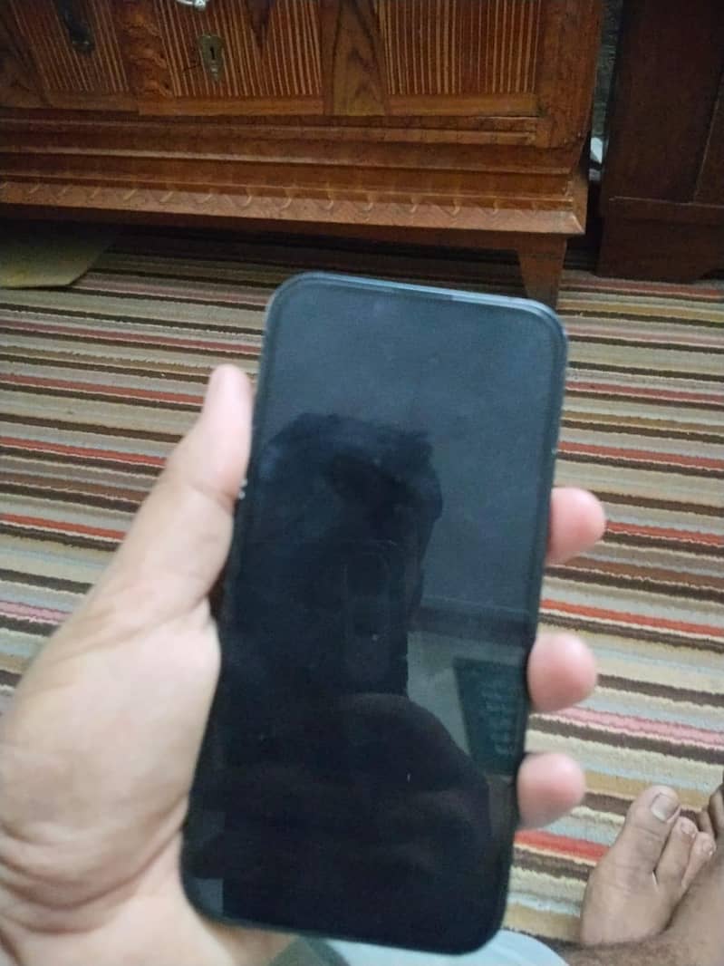 Apple iPhone 13 3