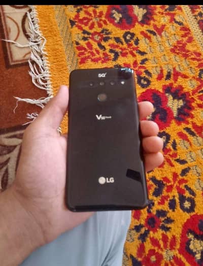 LG V50 ThinQ