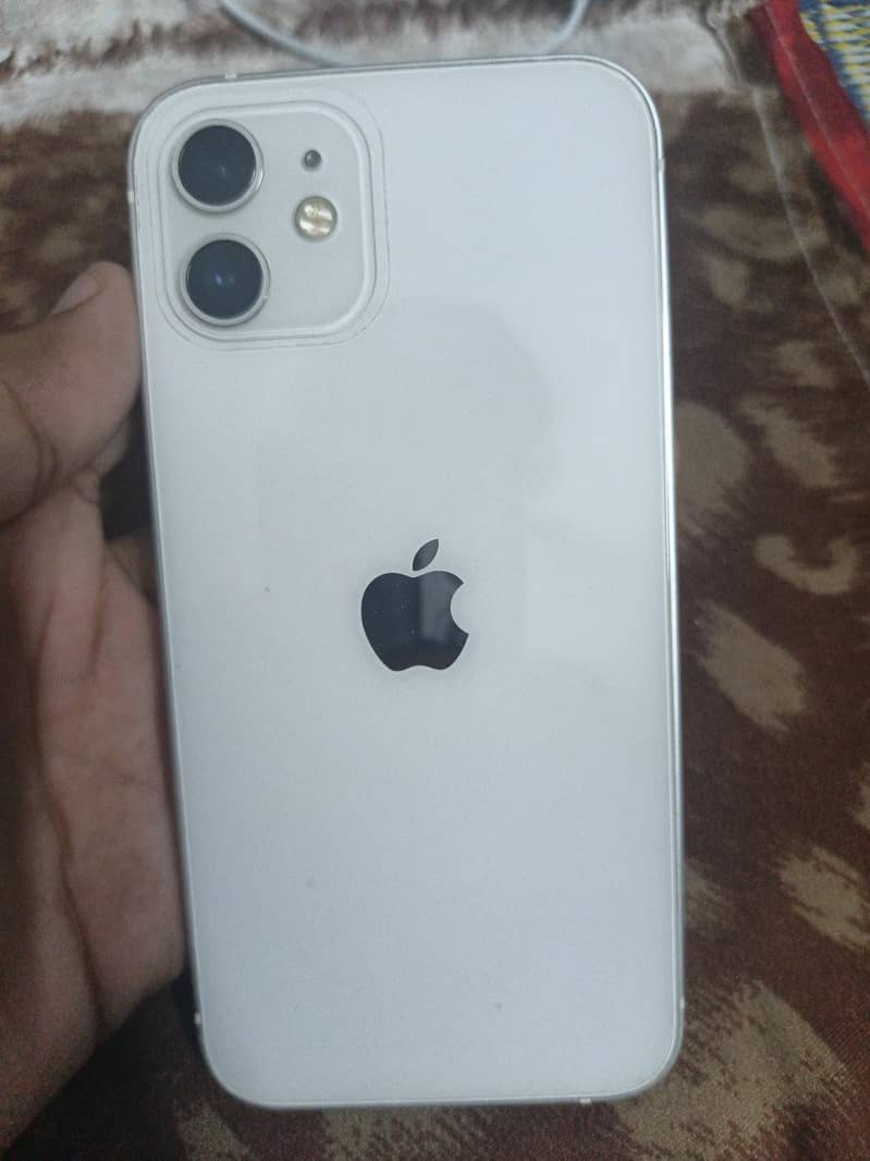 Apple iPhone 12 2