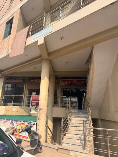 FOR SALE. PLAZA 3 MARLA 5 STORY. INCOMING RENT 120000