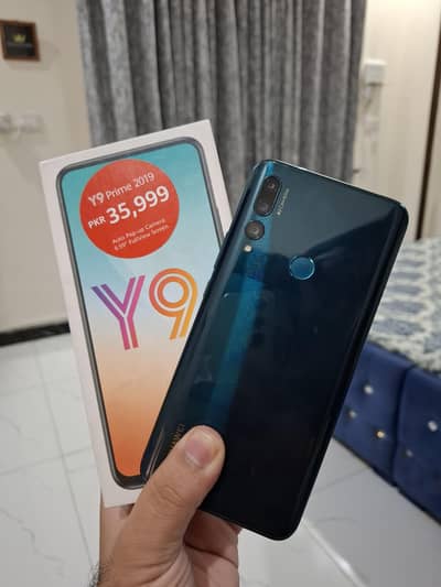 Huawei Y9 Prime with Box