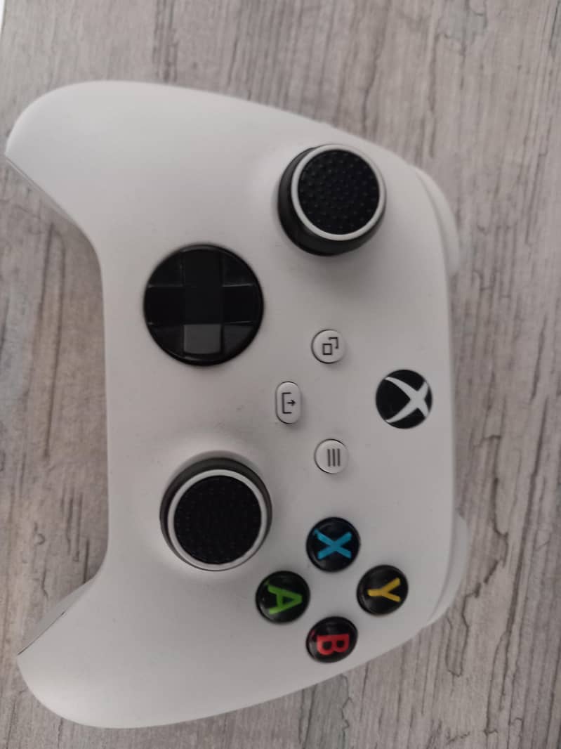 XBOX X 3