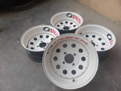 Hollow Rims