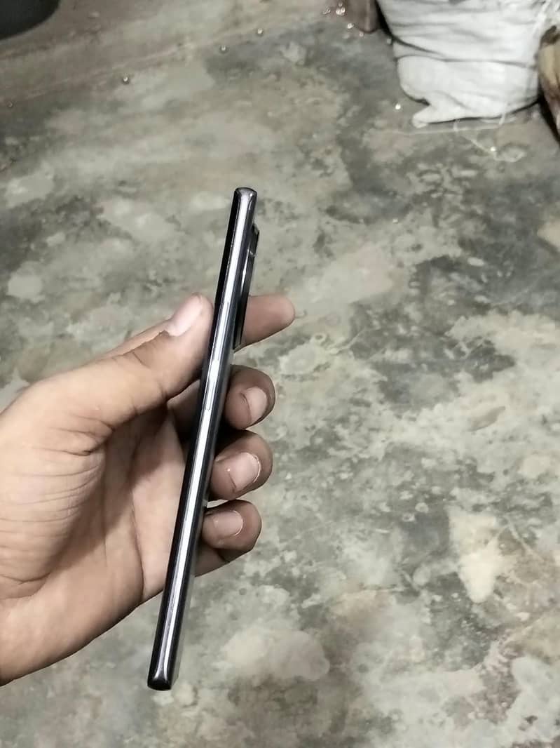 Tecno Spark 20 Pro Plus 3