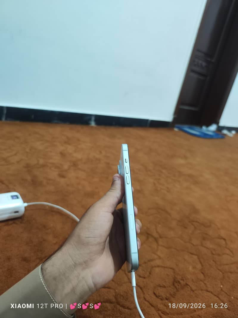 iphone 15 plus 1