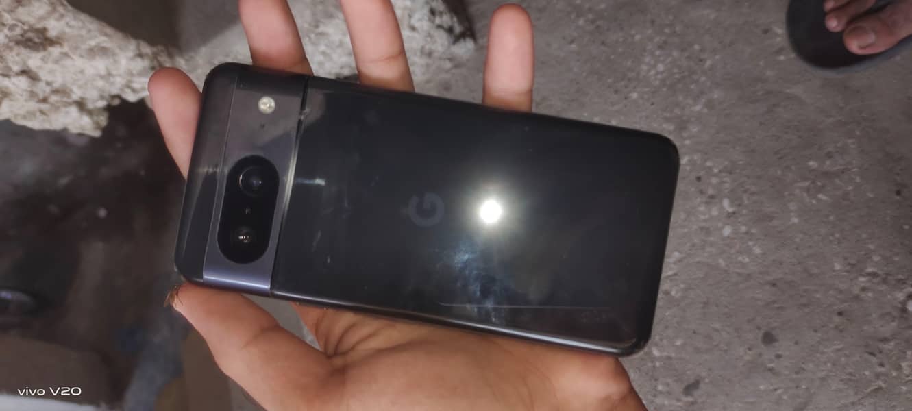 Google Pixel 8 2
