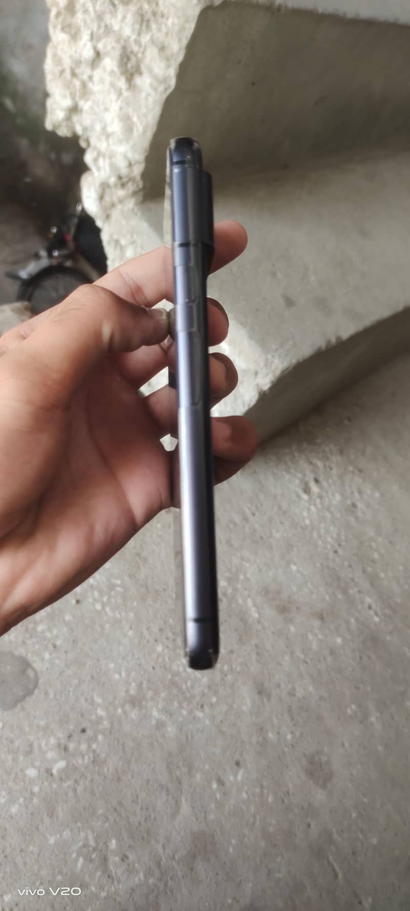 Google Pixel 8 3