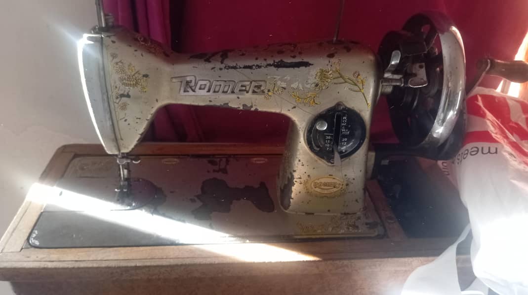 sewing machine 3