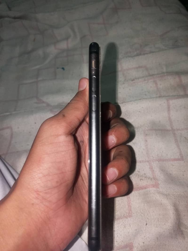 Apple iPhone 8 2