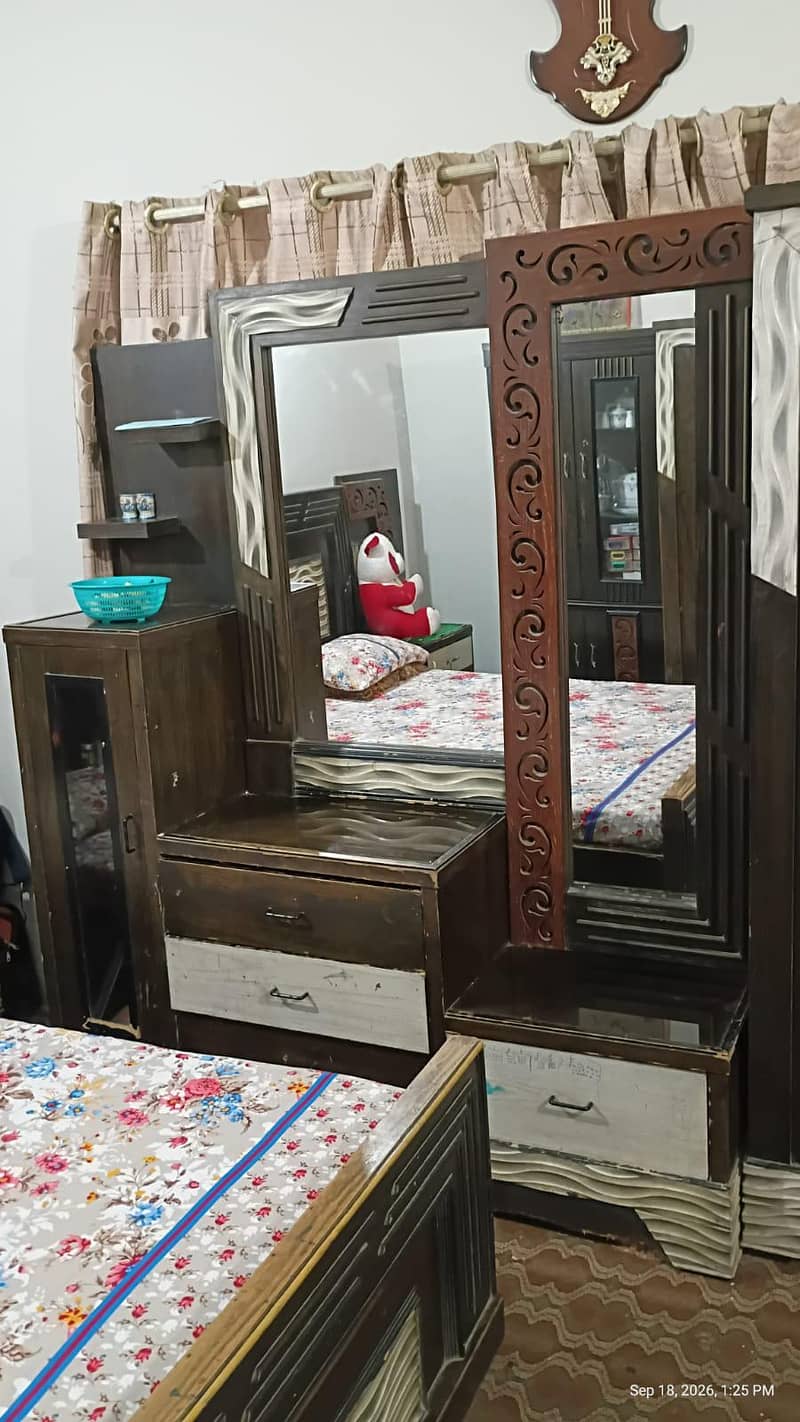 Complete Bedroom set 9