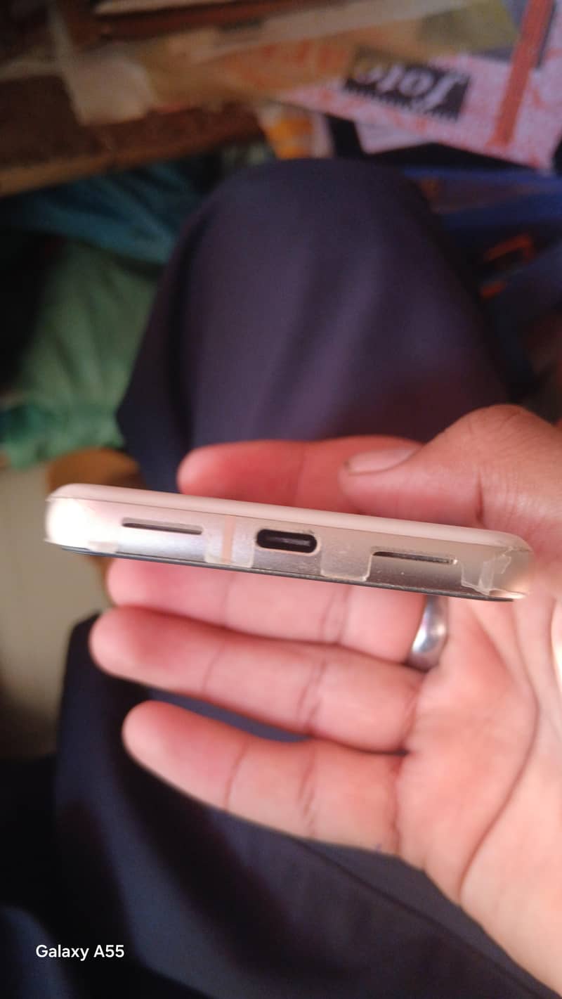 Google Pixel 8 0
