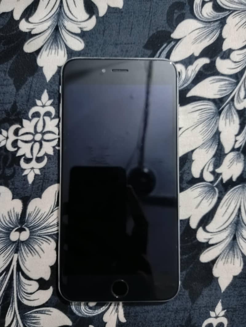 Apple iPhone 6S Plus 2