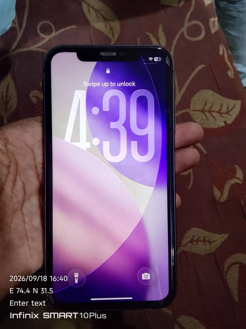 Apple iPhone 11 3
