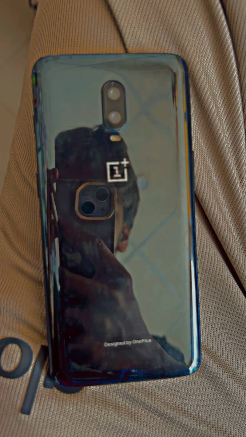 One Plus 6T 4