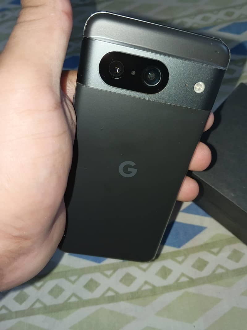 Google Pixel 8 0