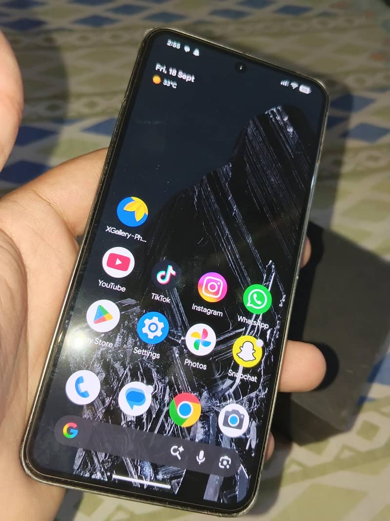 Google Pixel 8 2