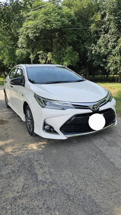 Toyota Corolla Altis Grande CVT-i 1.8 2018