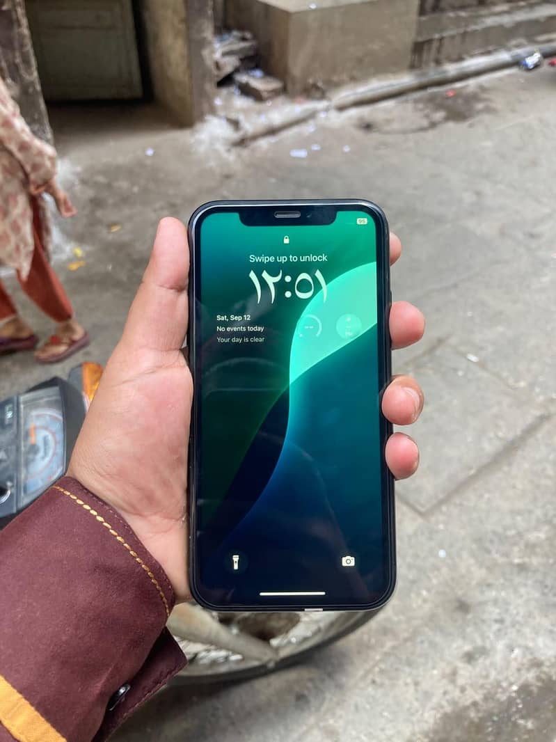 Apple iPhone XR 5