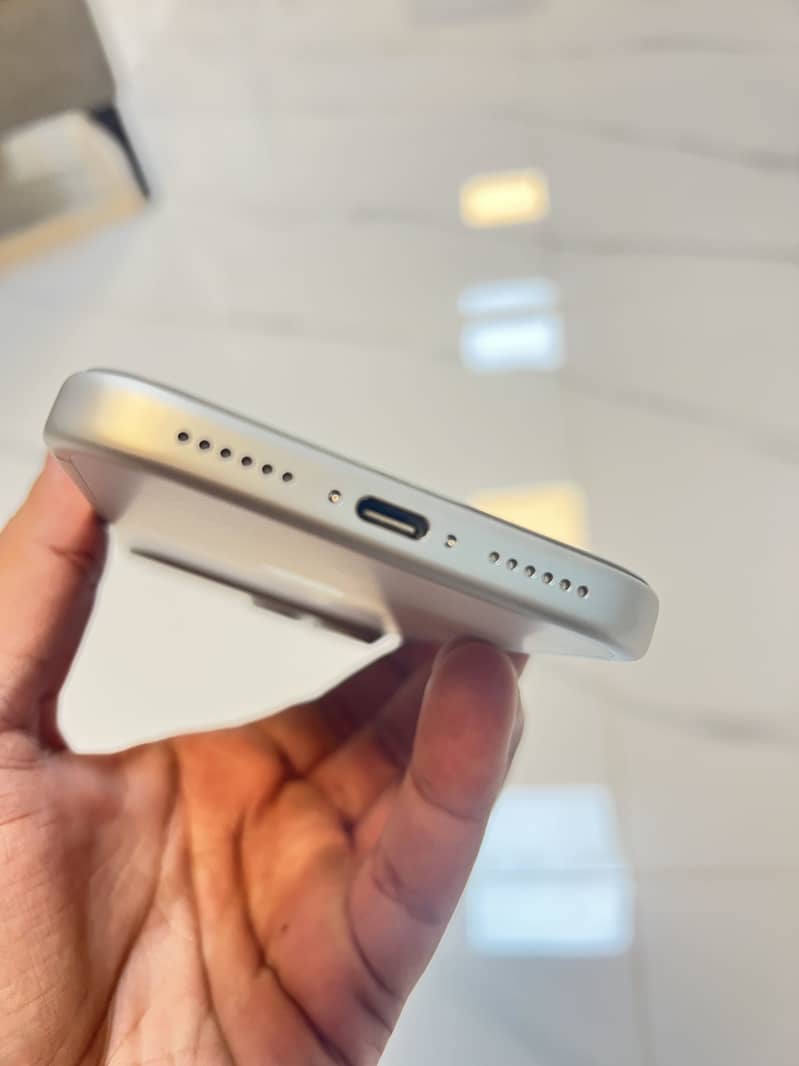 Apple iPhone 17 Pro Max 7