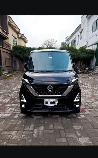 Nissan Roox 2024 Highway Star hybrid Full new condition