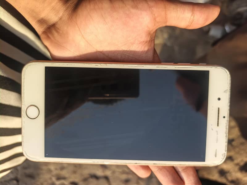 Apple iPhone 8 Plus pta 1