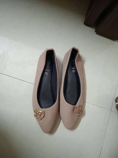 ladies shoes