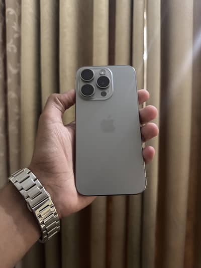 Apple iPhone 15 Pro