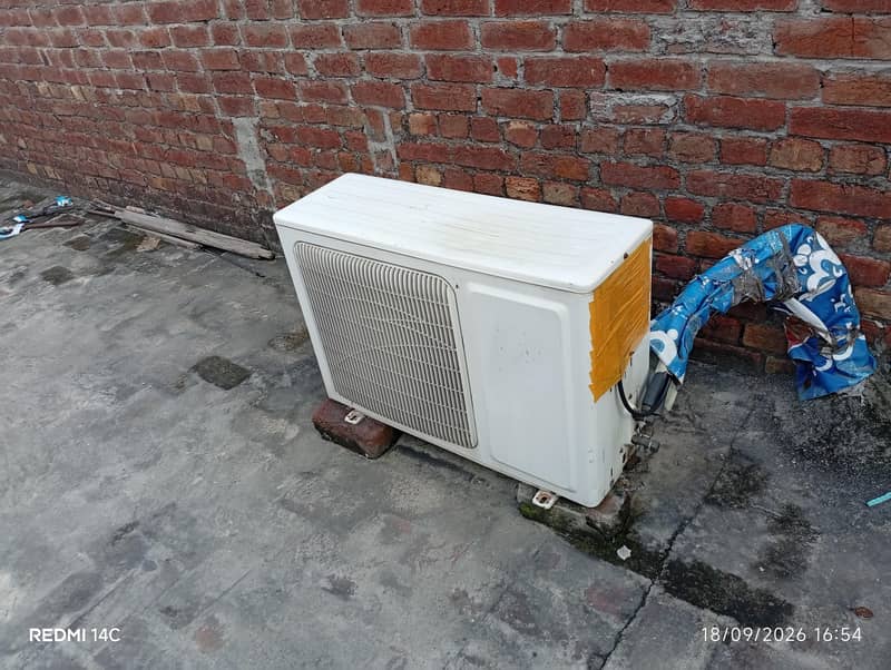 Orient Split AC 2
