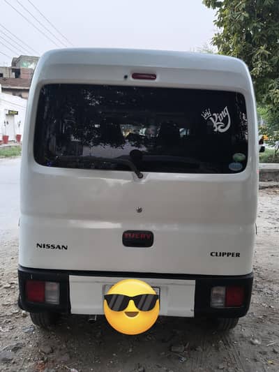 Nissan Clipper 2017