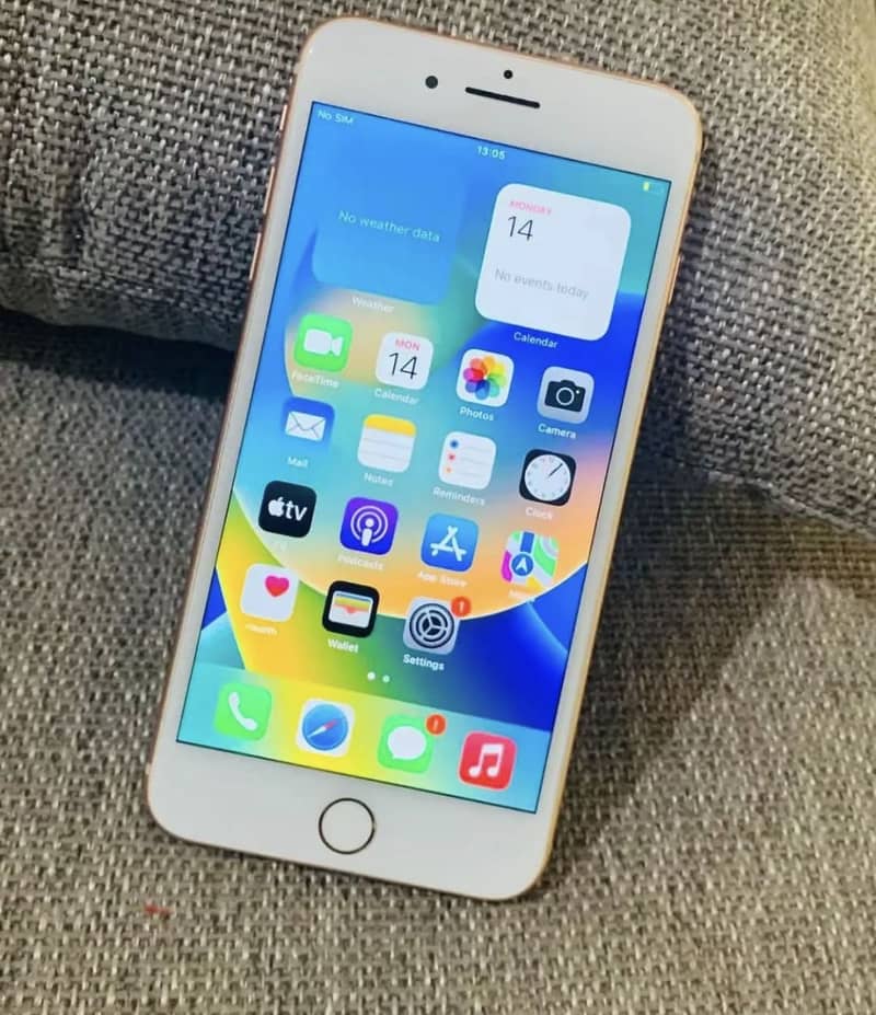 Apple iPhone 8 Plus 0