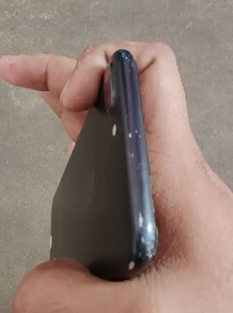 Apple iPhone 7 Plus 2