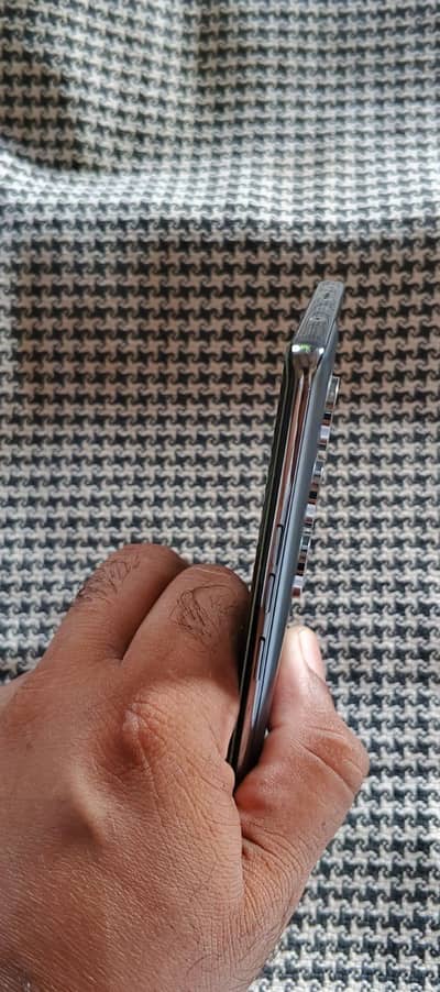 Tecno CAMON 40 Pro