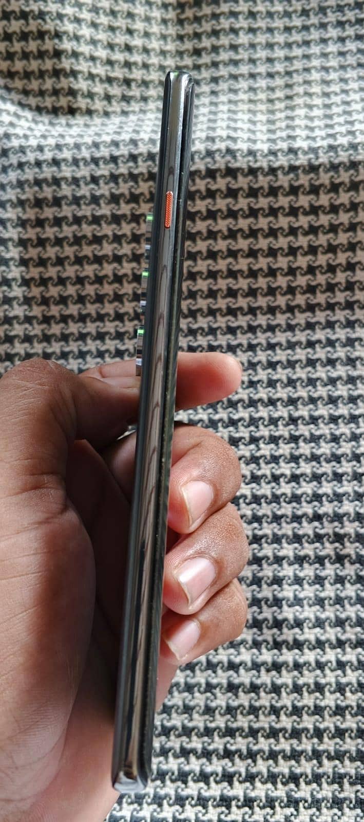 Tecno CAMON 40 Pro 1