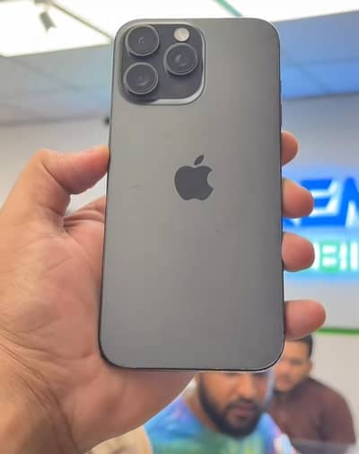 Apple iPhone 16 Pro Max